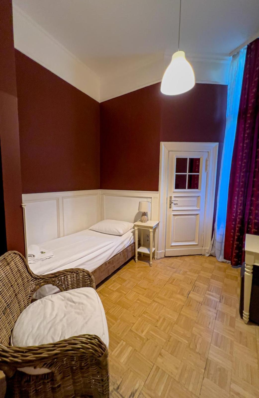 Hotel-Maison Am Olivaer Platz Berlin Luaran gambar