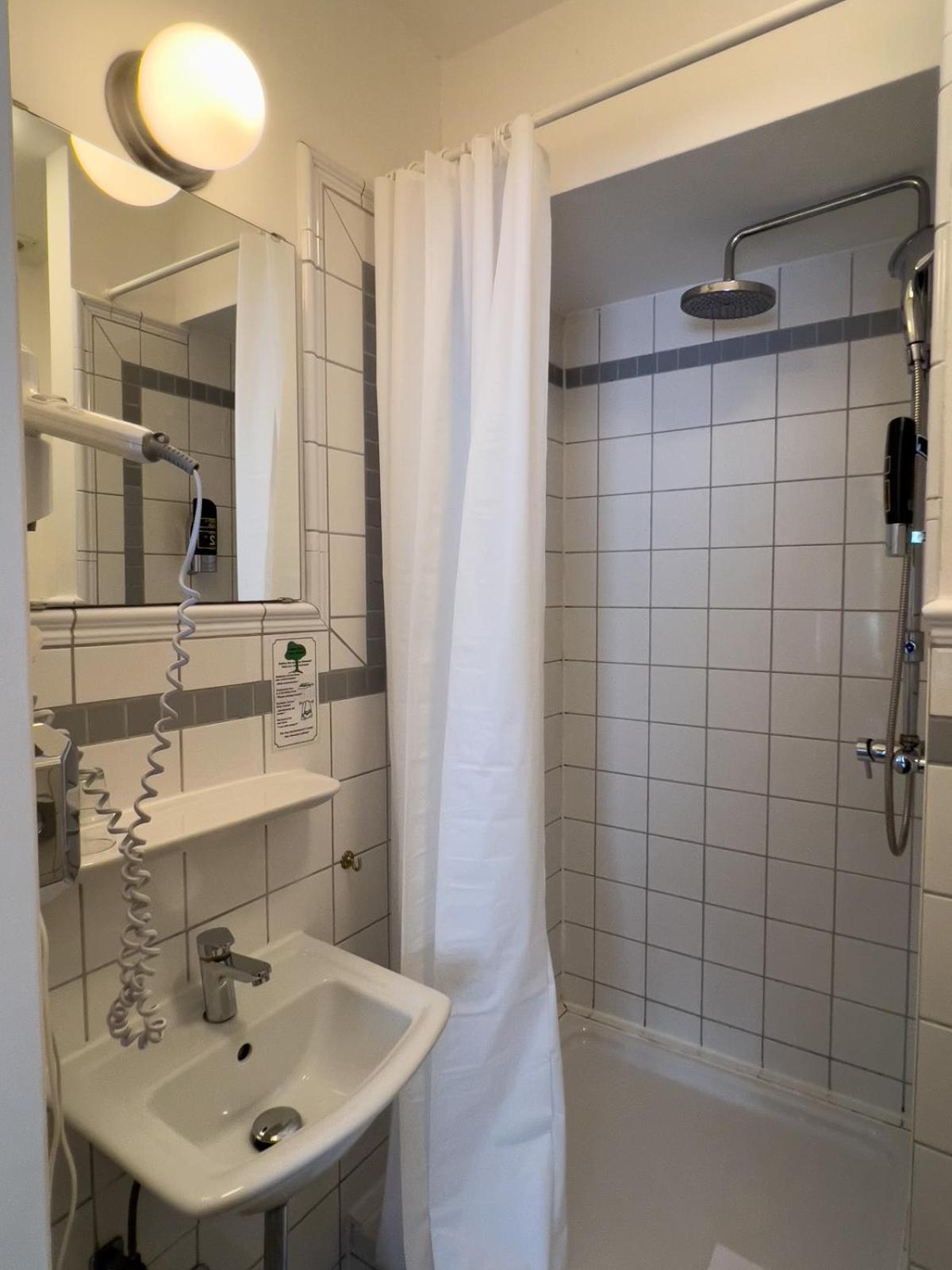 Hotel-Maison Am Olivaer Platz Berlin Luaran gambar