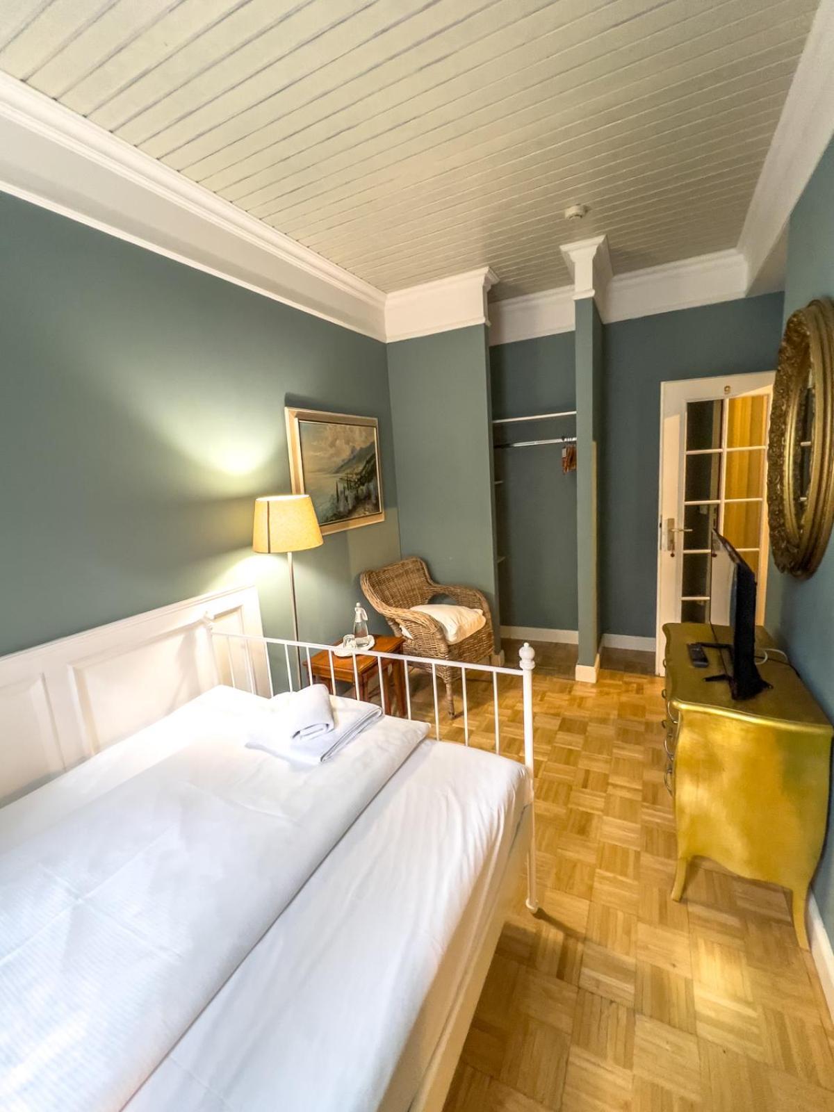 Hotel-Maison Am Olivaer Platz Berlin Luaran gambar